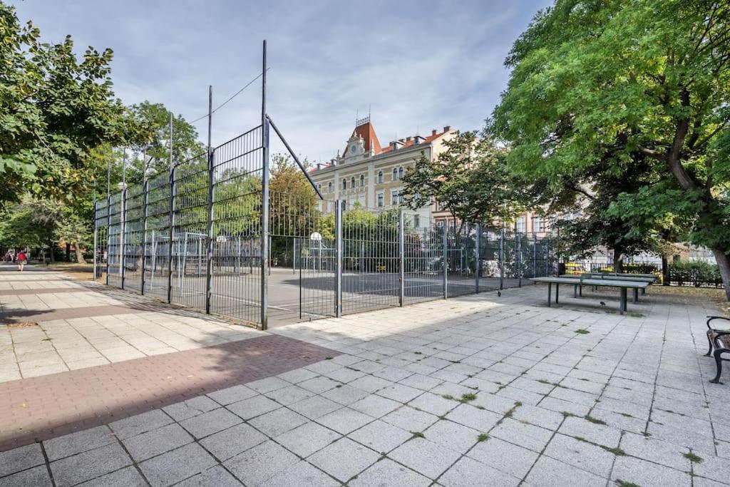 Klauzal Garden City Apartments Budapest Exterior foto